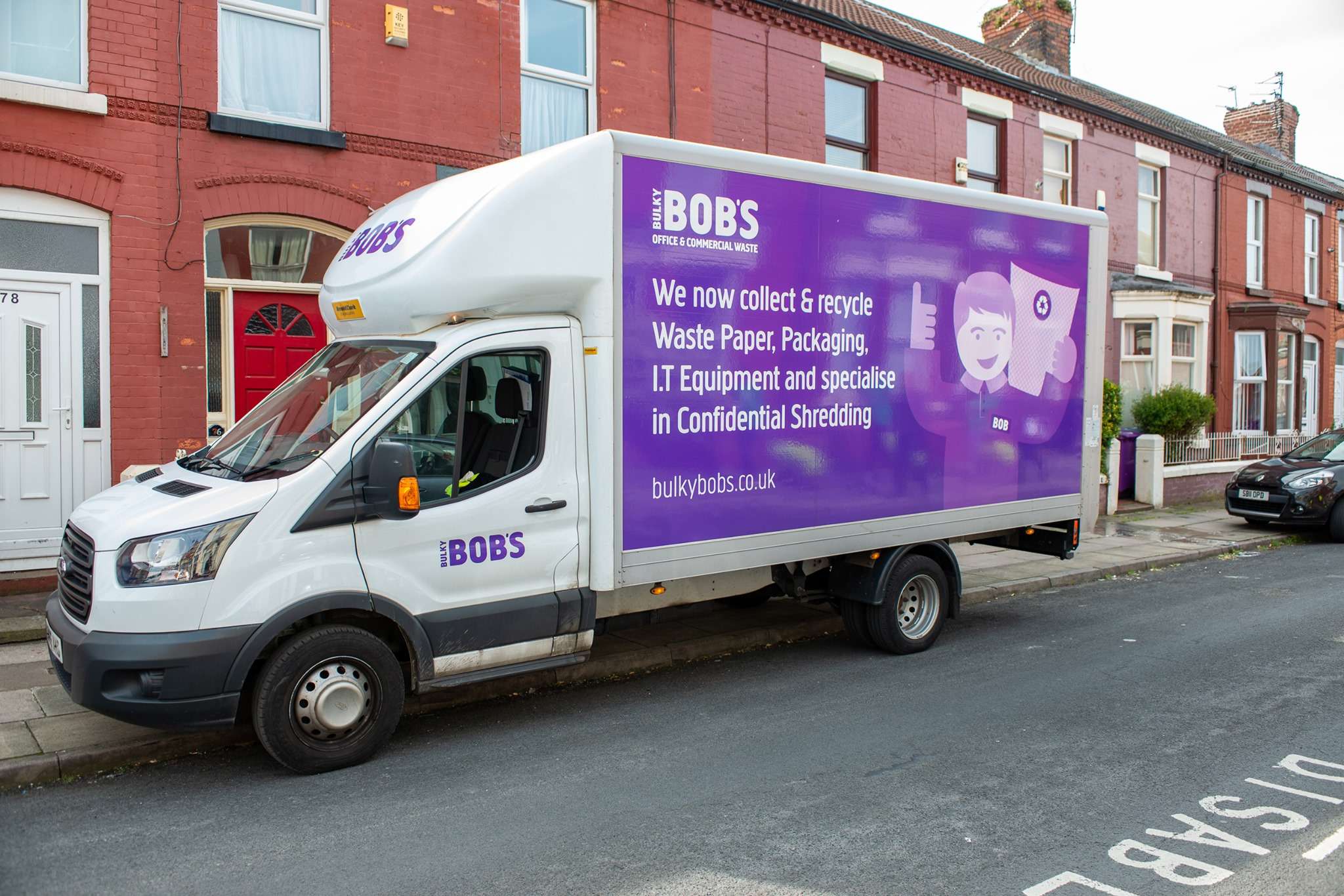 LMJU partners with Bulky Bob’s for Business and Johnsons 1871 to donate